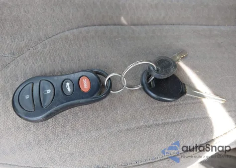 2003 Jeep Liberty Sport from USA, damaged, VIN 1J4GL48K13W678903